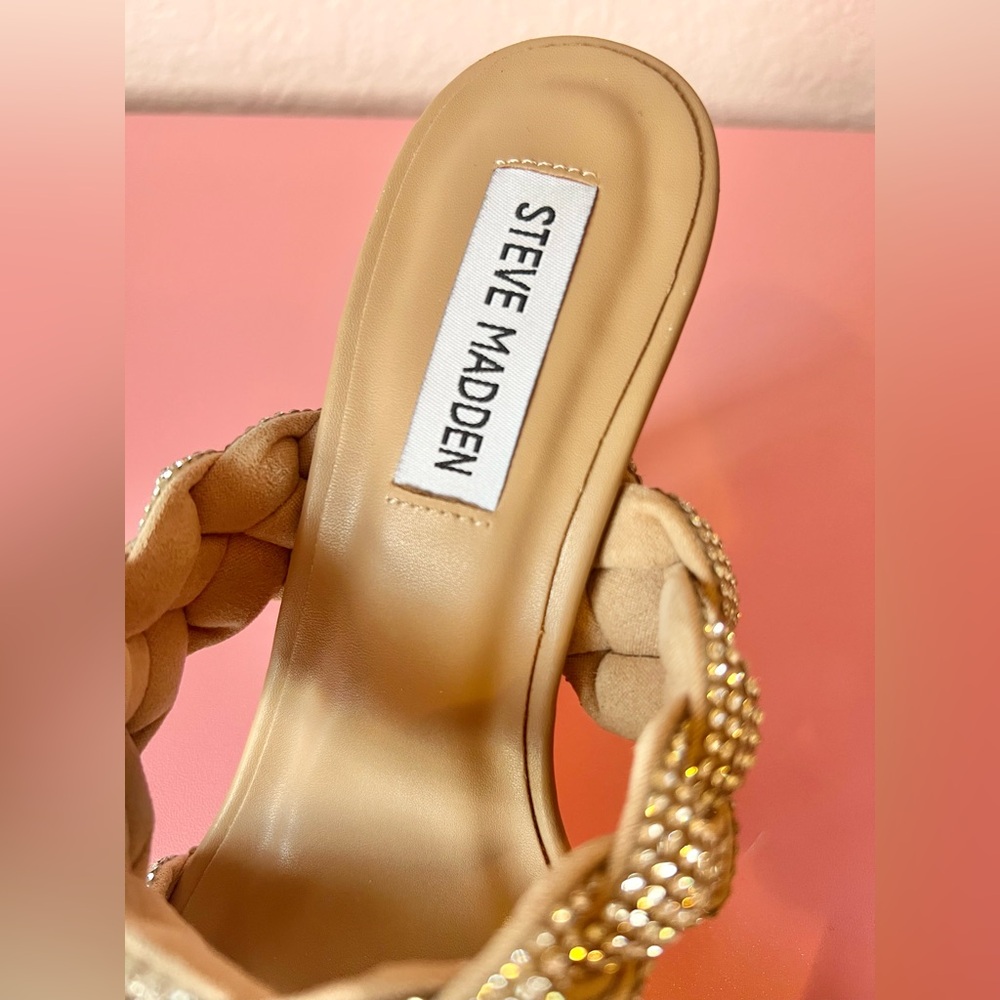 Steve Madden Dymes Heeled Sandals - Picture 8 of 16